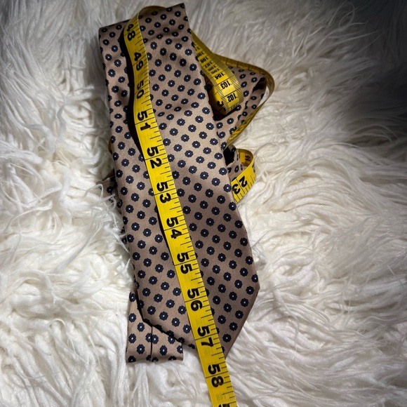 401. Nordstrom Hand Made All Silk Neck Tie - Picture 7 of 9